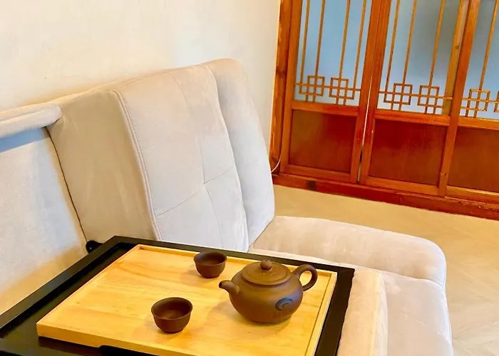 Hanok Bomoon
