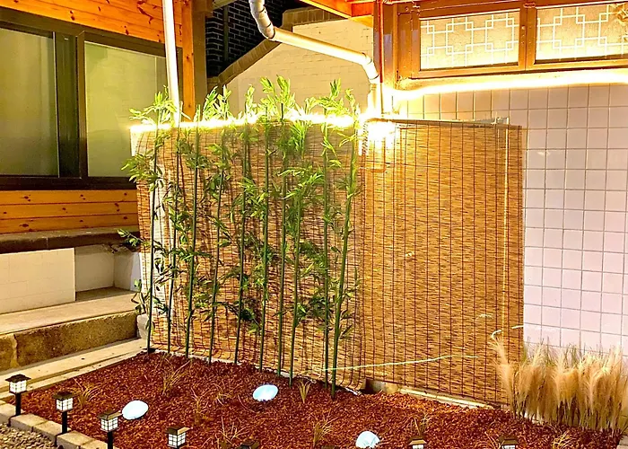 Hanok Bomoon